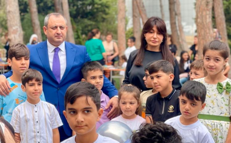Suraxanı rayonunda şəhidlərin və qazilərin məktəbli övladları ilə görüşlər keçirilib 