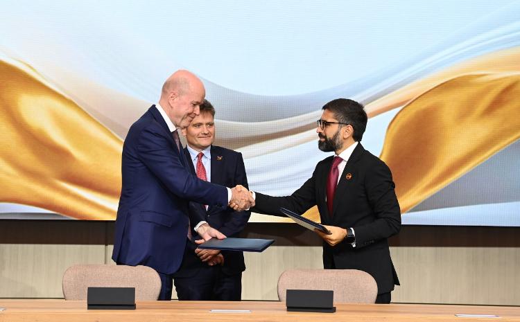 SOCAR ilə bp arasında “Qarabağ” neft yatağı və “Əşrəfi - Dan Ulduzu - Aypara” sahəsinə dair  Anlaşma Memorandumu imzalanıb 