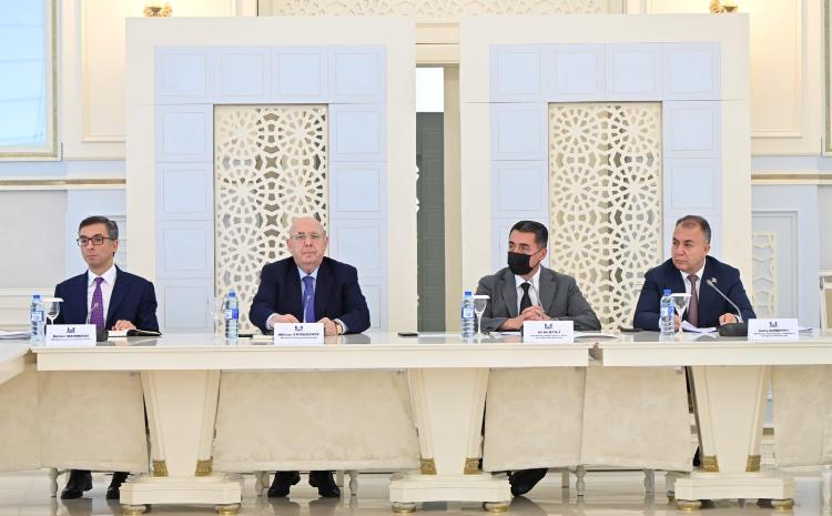 Milli Məclisin Hüquq siyasəti və dövlət quruculuğu komitəsinin genişləndirilmiş iclası keçirilib 