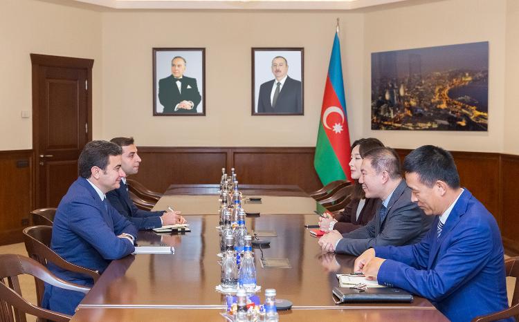 Обсуждены перспективы развития авиасообщения между Азербайджаном и Китаем 