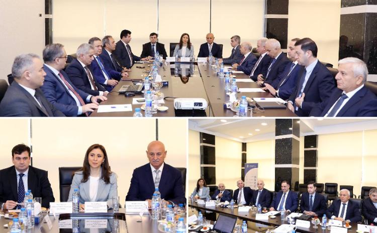 Kommersiya məhkəmələrinin hakimləri üçün “Maliyyə və bankçılıq” mövzusunda təlimlərə başlanılıb 