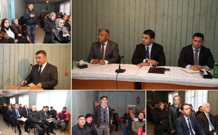 Neftçala Rayon İcra Hakimiyyətinin başçısı Yeniqışlaq kəndinin sakinləri ilə səyyar görüş keçirib 