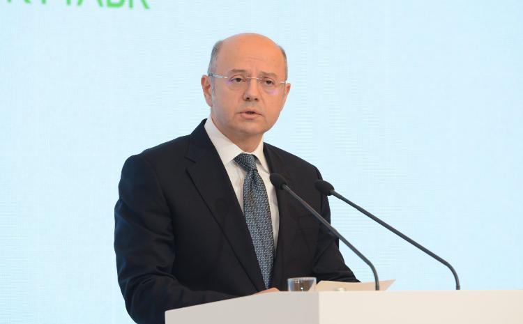 Energetika naziri İtaliyaya səfər edib 