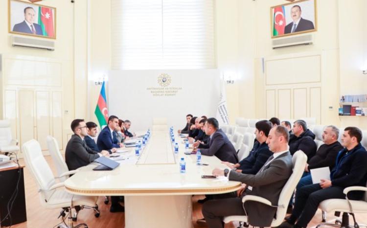 Dövlət Xidmətindən yanacaq sektorunda fəaliyyət göstərən sahibkarlara 