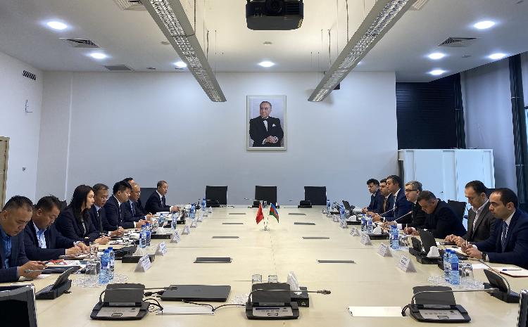 Çin nümayəndə heyəti ilə görüş keçirilib 