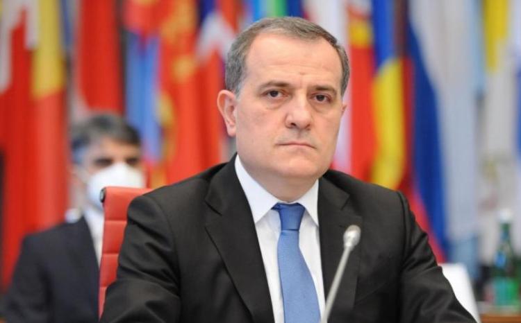 Ceyhun Bayramov İrana getdi 