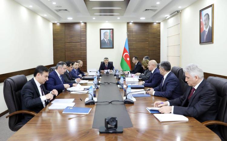 Məhkəmə-Hüquq Şurasının növbəti iclası keçirilib 