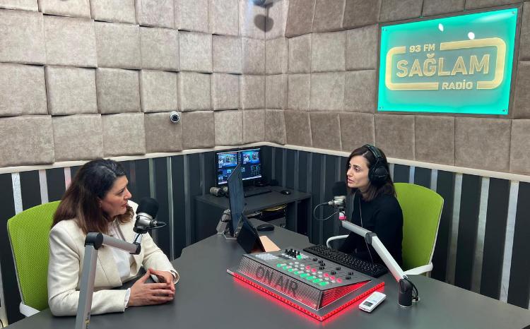 Sağlam həyat tərzi və düzgün qidalanma mədə narahatlığını azalda bilər 