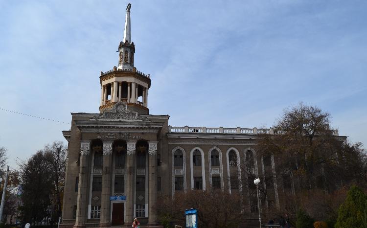 Подписан меморандум между БГУ и Международным университетом Кыргызстана 