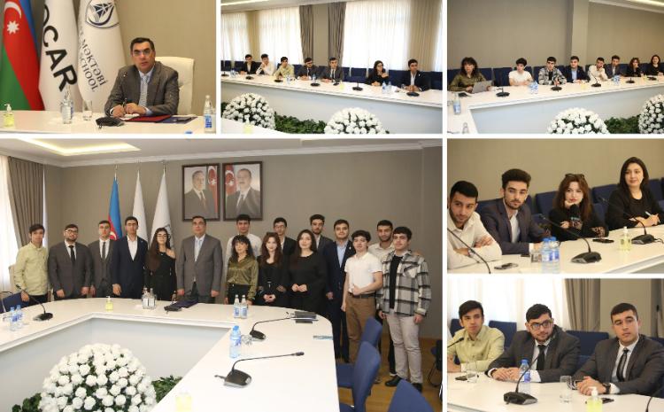 Elmar Gasimov meets with students who will study abroad under exchange program 