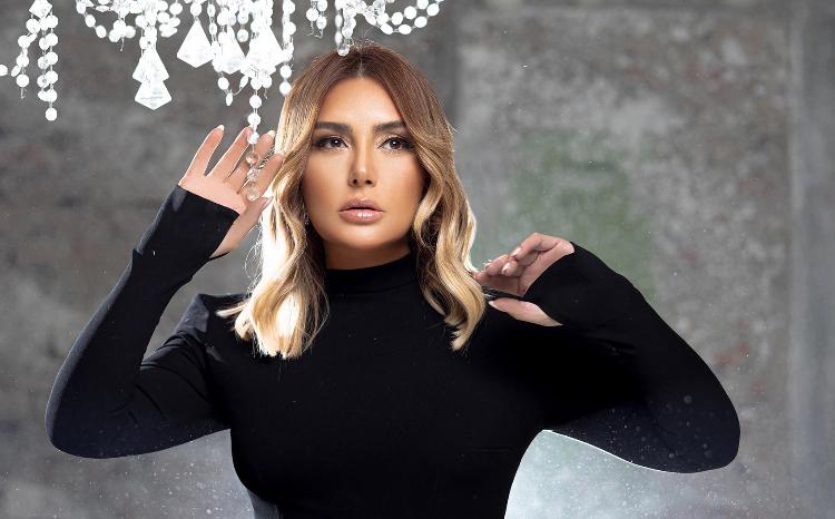 Zülfiyyə Xanbabayeva 2025-ə olan  yeni musiqi layihəsini təqdim edib - VİDEO