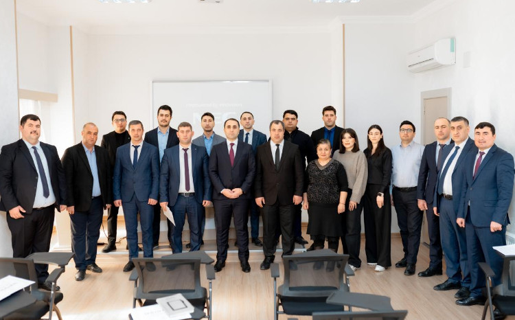 Naxçıvanda "Maliyyə və mühasibat uçotu" təlimlərinin ilk sessiyası keçirilib 