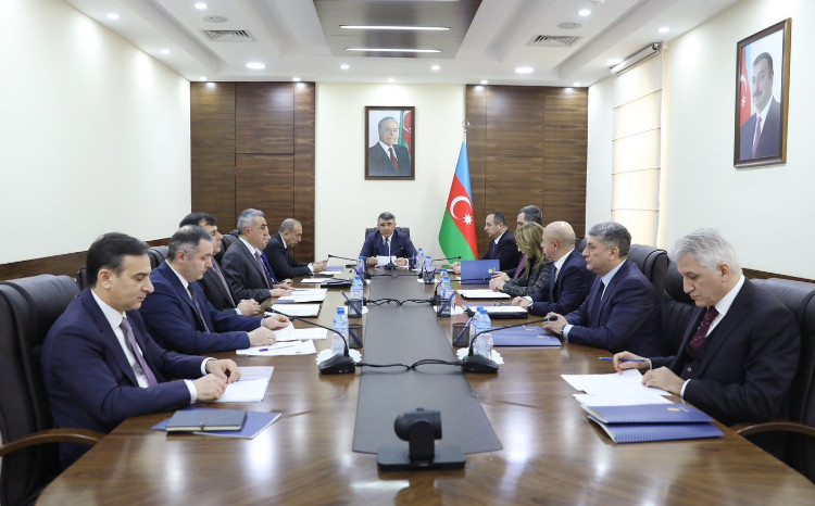 Məhkəmə-Hüquq Şurasının növbəti iclası keçirilib 