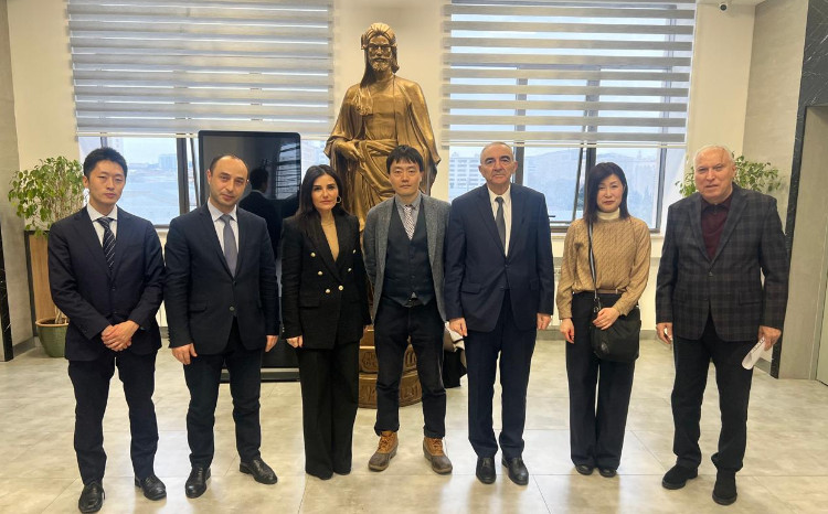 Профессора Университета Цукубы посетили БГУ 