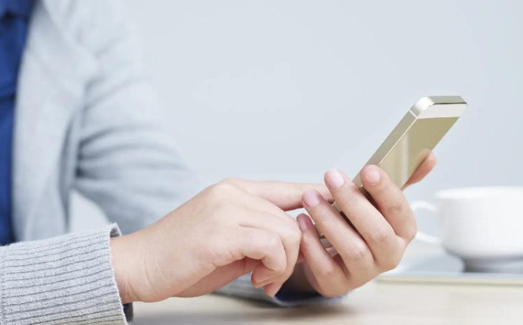 Mobil tətbiqlər reklam daşıyıcısı hesab olunacaq 