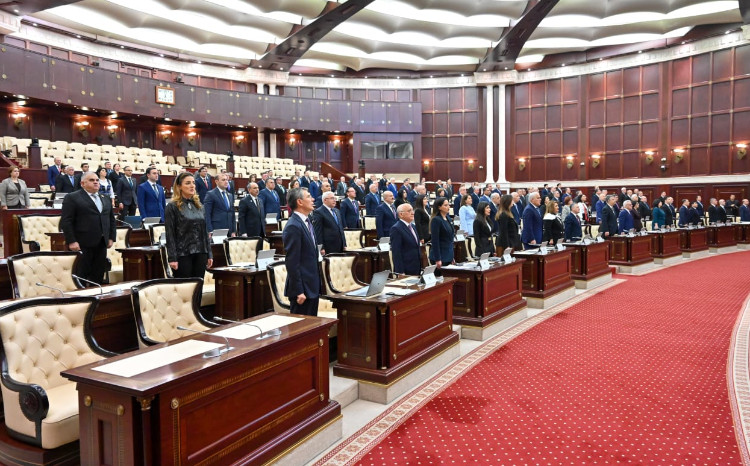 Milli Məclisin Hesablayıcı komissiyasının iclası keçirilib 