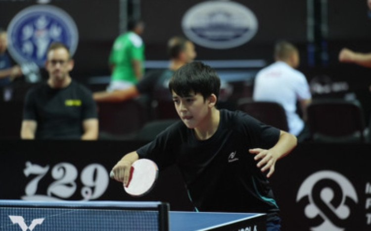 Stolüstü tennisçimiz beynəlxalq yarışın mükafatını qazandı 