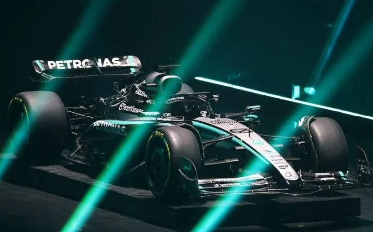 Mercedes rəng çalarını təqdim edib 