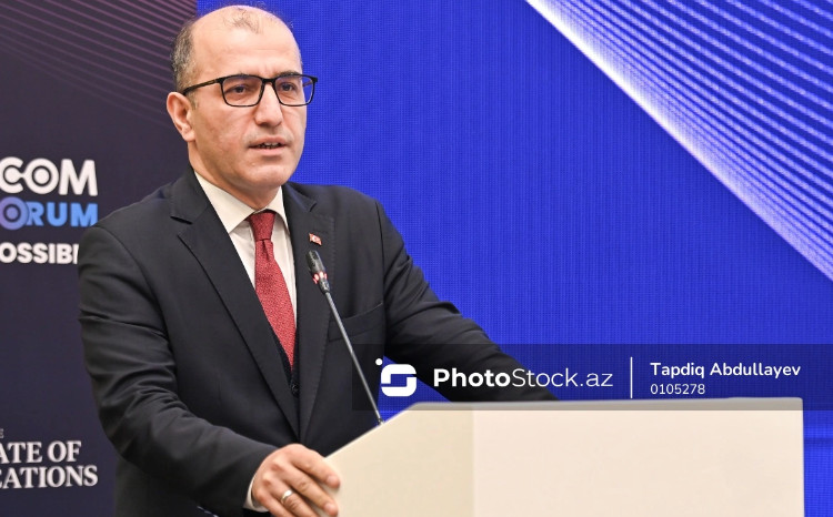 Cihangir İşbilir: "Mövcud beynəlxalq sistem sülhü təmin edə bilmir" 