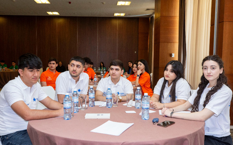 Сотрудник БГУ выбрана «Самым конкурентоспособным игроком» на марафоне Фонда YAŞAT 