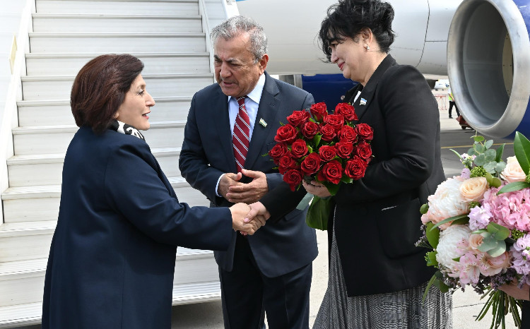 Speaker of Milli Majlis Sahiba Gafarova Arrives in Republic of Uzbekistan on a Working Visit 