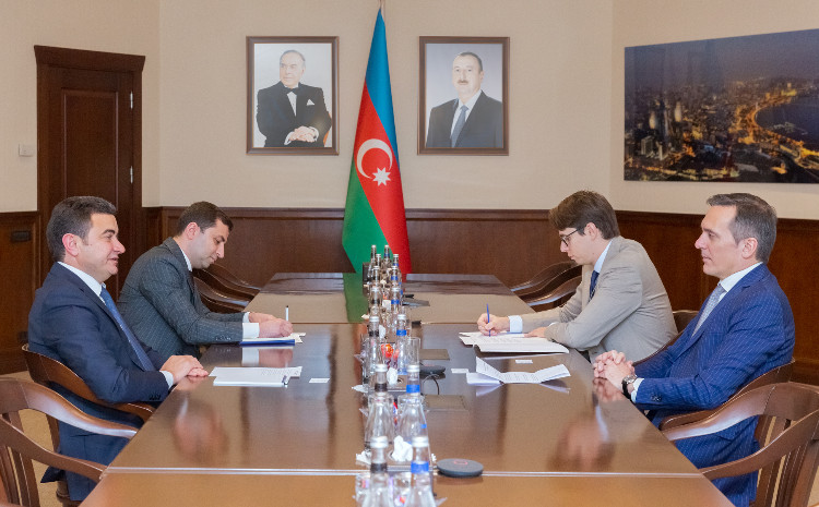 Азербайджан и Италия расширяют сотрудничество в сфере воздушного транспорта 