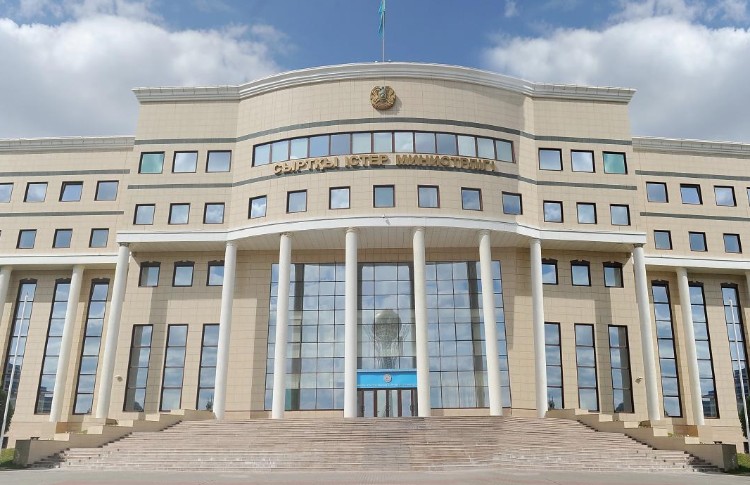 Казахстан вводит новую инвесторскую визу 