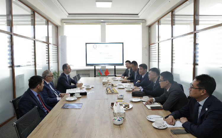 Представители Организации по развитию взаимосвязей и сотрудничеству по глобальной энергии побывали в БГУ 