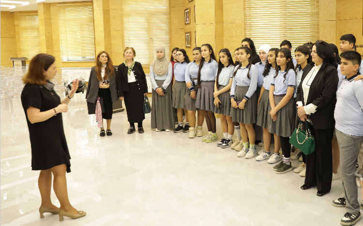 Bakının 322 nömrəli tam orta məktəbinin şagirdləri BDU-nu ziyarət ediblər 