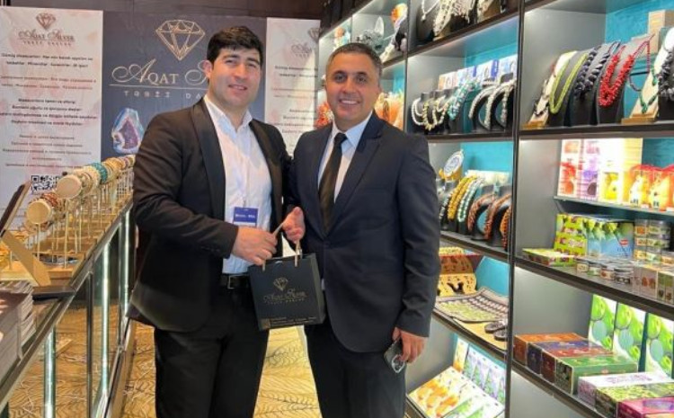 AQAT Silver “Milli Brendlərin Pərakəndə Zirvəsi -2025”in sponsoru oldu 