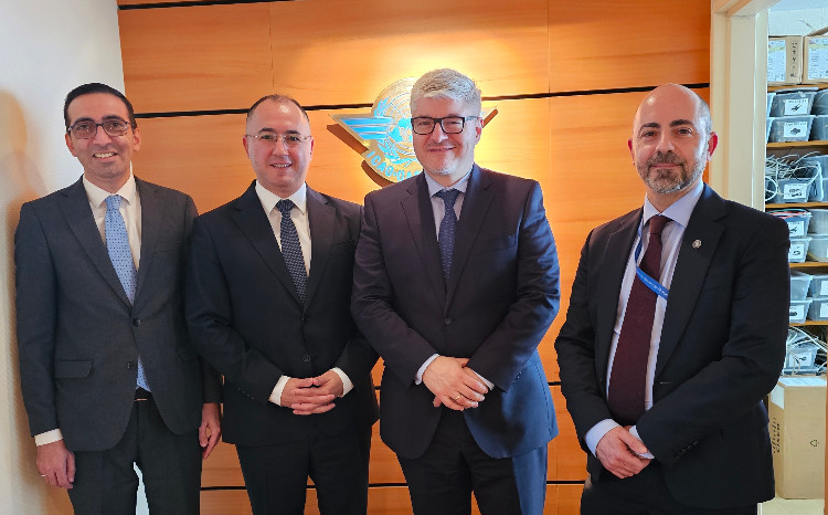 Rəqəmsal İnkişaf və Nəqliyyat Nazirliyi ilə ICAO rəsmiləri arasında görüş keçirildi 