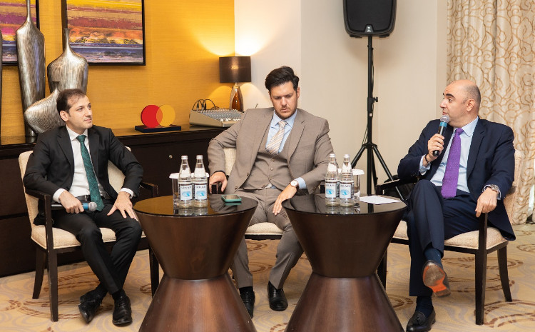 Формируя будущее финансов: Mastercard и AmCham исследуют роль ИИ в финансовых услугах 