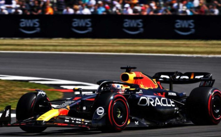"Formula 1": Maks Ferstappen Böyük Britaniya Qran-prisinin sıralama turunda birinci olub 