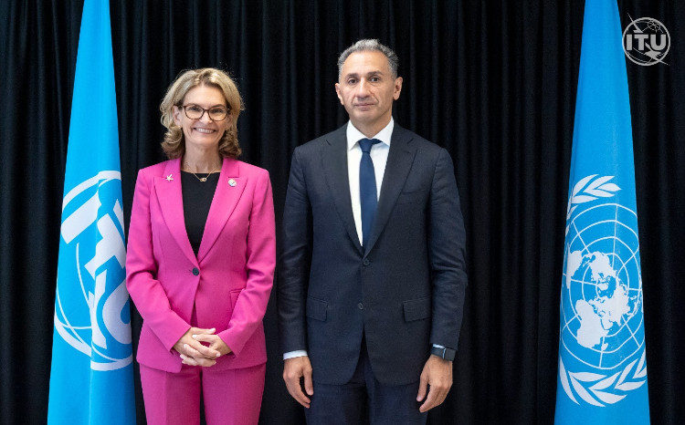 Nazir Rəşad Nəbiyev Beynəlxalq Telekommunikasiya İttifaqının Baş katibi ilə görüşüb 