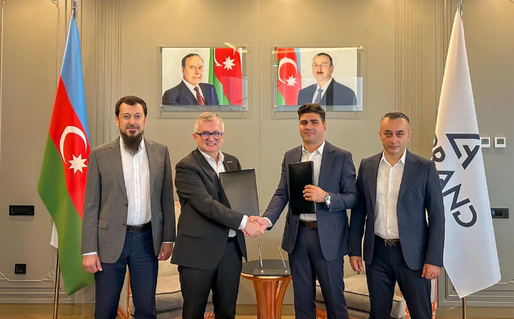 CARCAS-da "Hacıqabul Quşçuluq" şirkəti ilə əməkdaşlıq memorandumu imzalanıb 