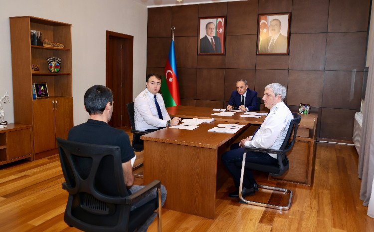 Baş prokuror Qəbələ rayonunda vətəndaşları qəbul edib 