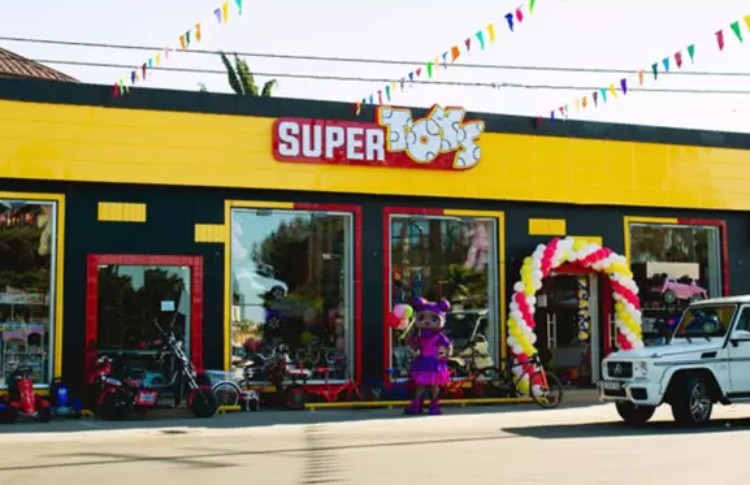 Anbarı yanan “Super Toys”un vergi borcu 2,3 milyon manata çatıb 