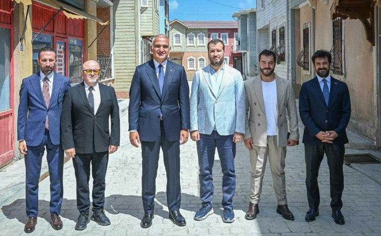 “Türk filmlərini 170 ölkədə 1 milyard insan izləyib” - Mehmet Nuri Ersoy