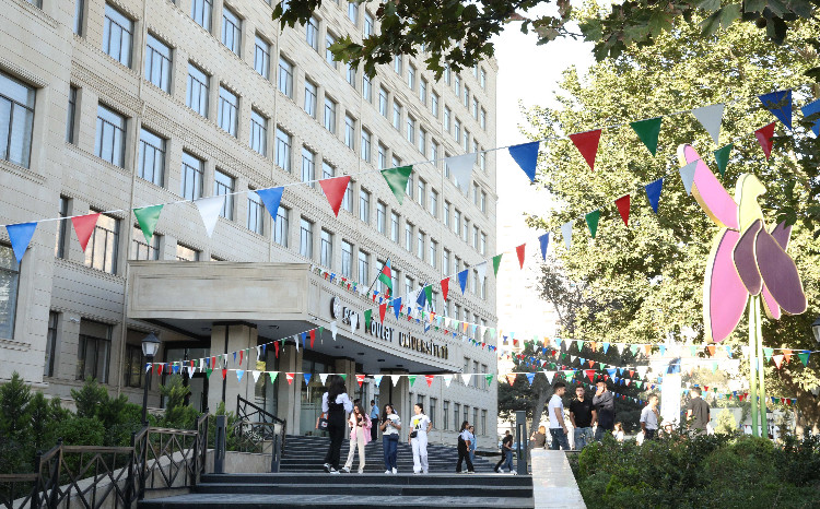 55 студентов, поступивших в БГУ с высокими баллами, выбрали специальность педагога  