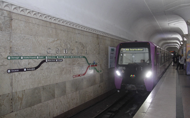Bakı metropolitenində tarixi nailiyyət: interval 1 dəqiqə 45 saniyəyə endirildi 