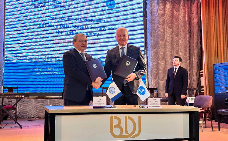 Подписан меморандум между БГУ и Международной тюркской академией 