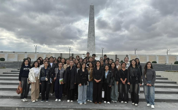 BDU THİK-in üzvləri Hərbi Memorial Məzarlığı ziyarət ediblər 