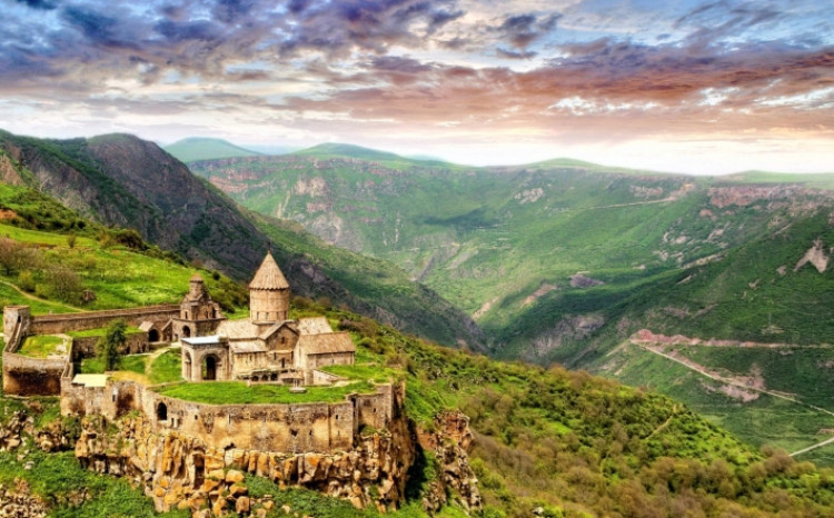 Kəlbəcərin azadlığa qovuşmasından beş il ötür 