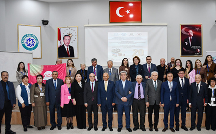 “Nar” Azərbaycan dilinə həsr olunmuş beynəlxalq simpoziuma dəstək olub 