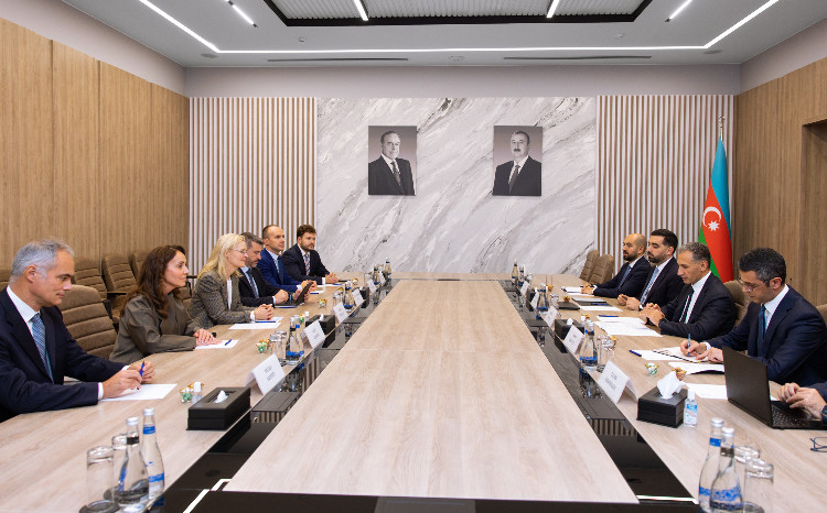 Nazir Rəşad Nəbiyev Beynəlxalq Maliyyə Korporasiyasının Qərbi Balkan və Cənubi Qafqaz ölkələri üzrə direktoru Vibke Şlomer ilə görüşüb 