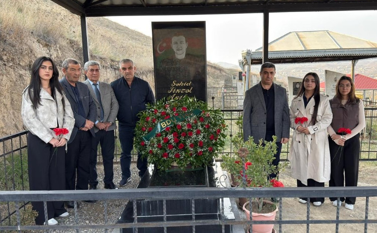 BDU-nun şəhid məzunu Fikrət Zeynallının məzarı ziyarət olunub 