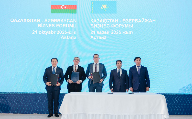 AZPROMO Astanada bir sıra sənədlər imzalayıb 