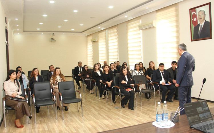 Vəkillər Kollegiyasının sədri ədliyyə orqanlarına qəbul olunan şəxslərə icbari tədris keçib 