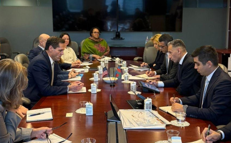 Министр Рашад Набиев встретился с помощником секретаря Министерства транспорта США Дэниелом Эдвардсом 