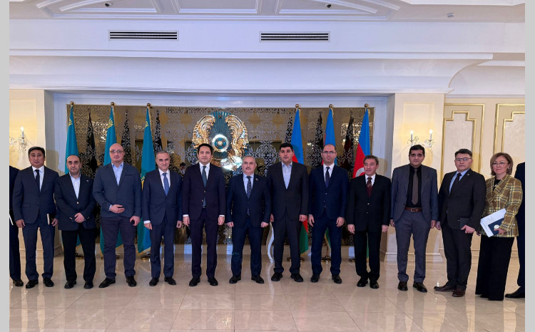 В Баку обсудили казахско-азербайджанские отношения 